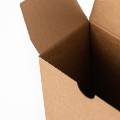 Brun aflang forsendelsesæske | 142x77x171 mm | Superbox