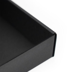 Sort lav gaveæske med PVC-vindue | 300x180x40 mm | Superbox