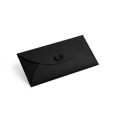 Sort konvolut med hjerteformet lukning | 220x110 mm | Superbox