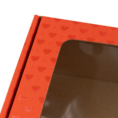 Red gift box with window and heart pattern, 185x195x75 mm